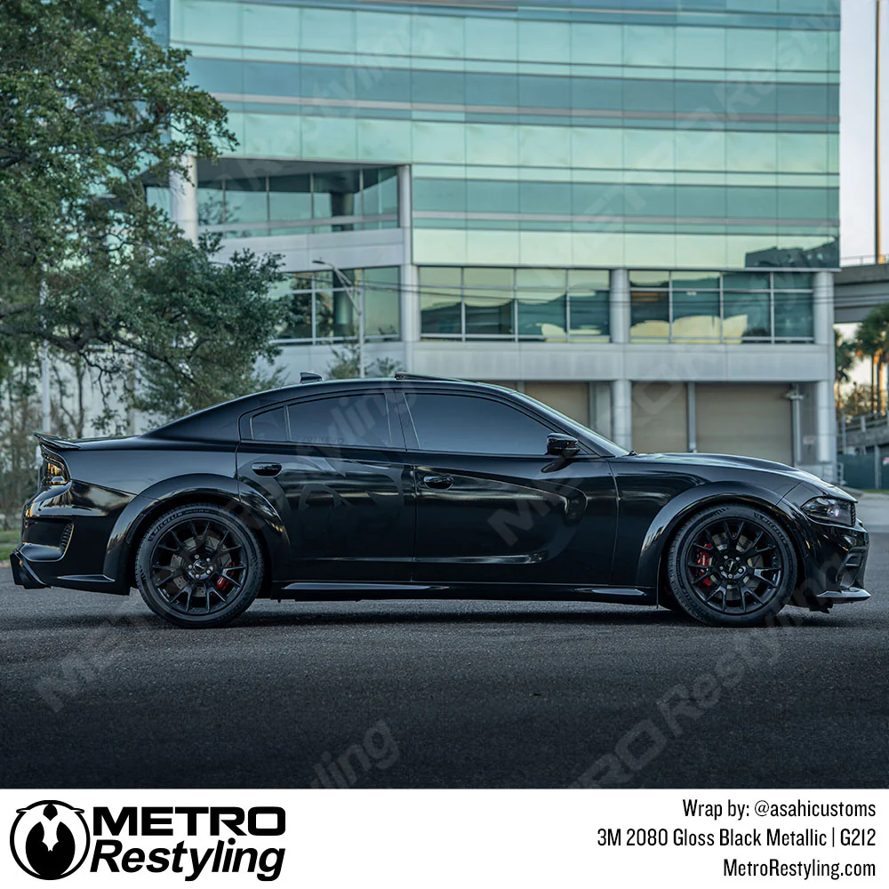 3M 2080 Gloss Black Metallic Vinyl Wrap | G212 - Image 9