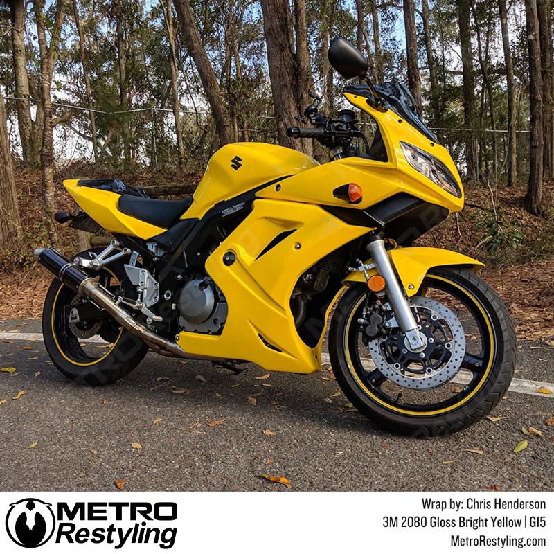 3M 2080 Gloss Bright Yellow Vinyl Wrap | G15 - Image 3