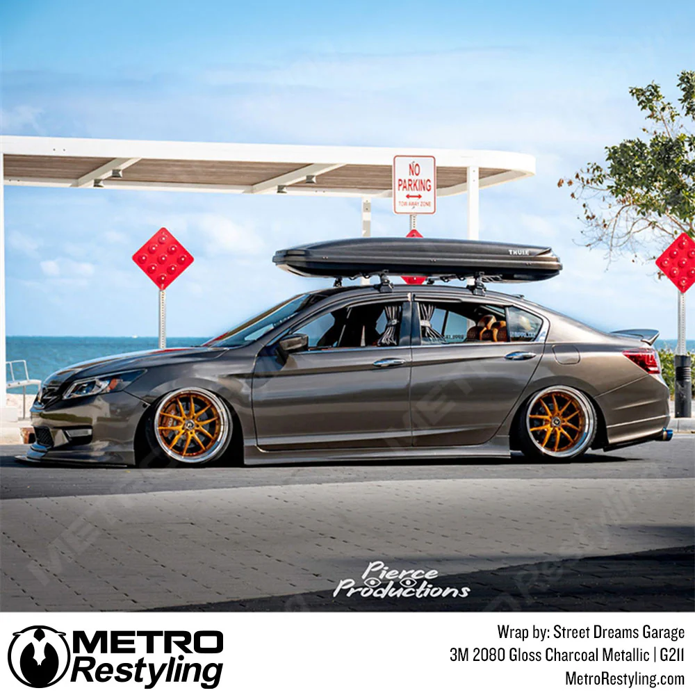 3M 2080 Gloss Charcoal Metallic Vinyl Wrap | G211 - Image 5