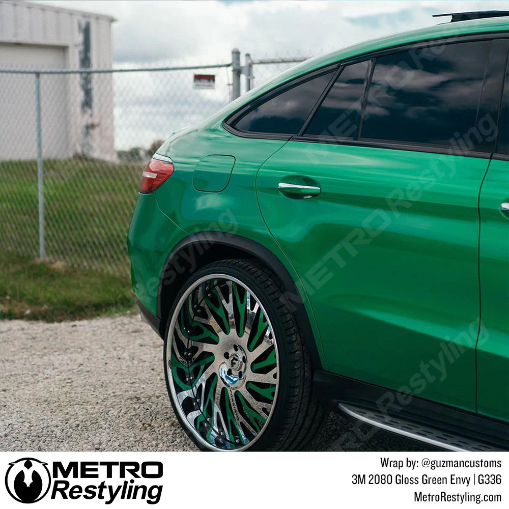 3M 2080 Gloss Green Envy Vinyl Wrap | G336 - Image 9