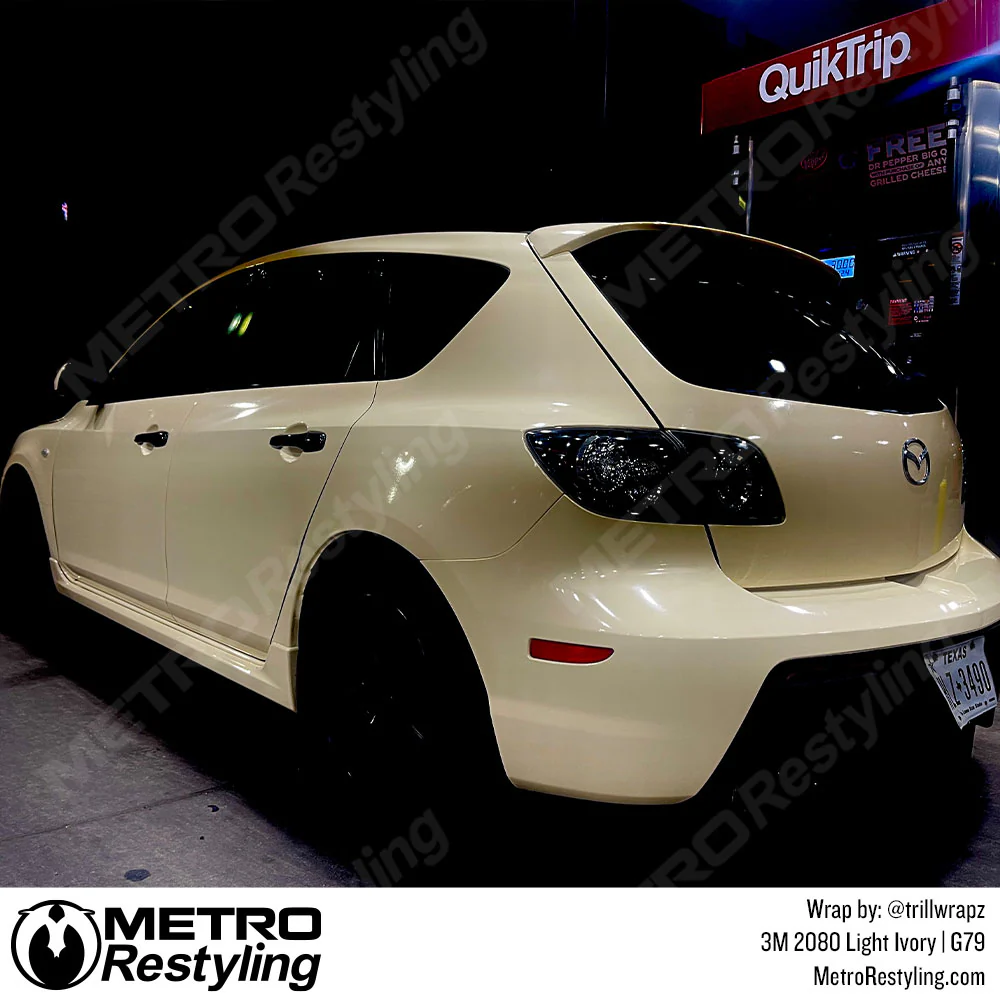 3M 2080 Gloss Light Ivory Vinyl Wrap | G79 - Image 14