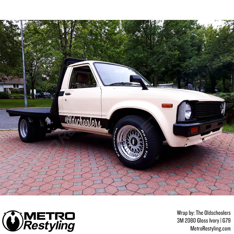 3M 2080 Gloss Light Ivory Vinyl Wrap | G79 - Image 8