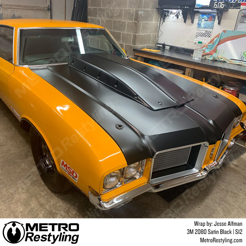 3M 2080 Satin Black Vinyl Wrap | S12 - Image 18