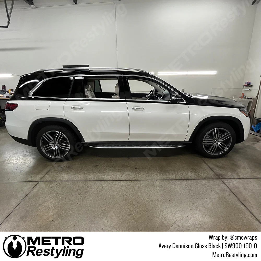 Avery Dennison SW900 Gloss Black Vinyl Wrap | SW900-190-O - Image 8