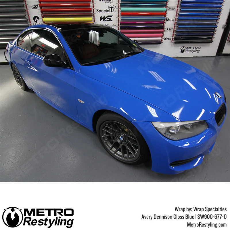 Avery Dennison SW900 Gloss Blue Vinyl Wrap | SW900-677-O - Image 3