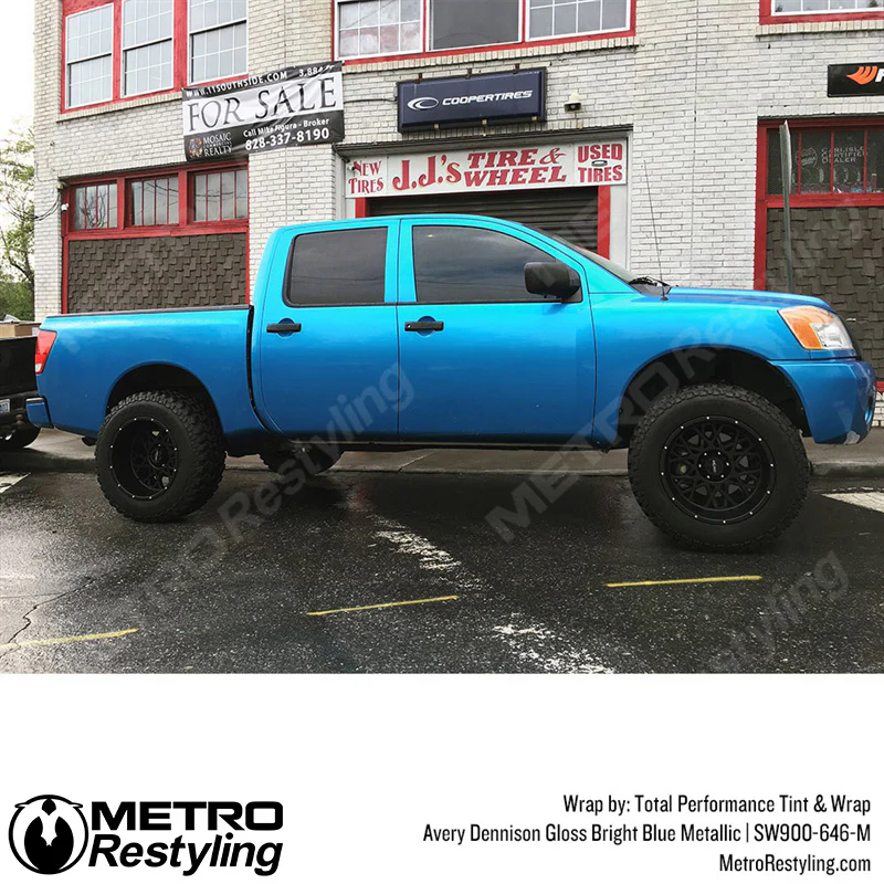 Avery Dennison SW900 Gloss Bright Blue Metallic Vinyl Wrap | SW900-646-M - Image 10