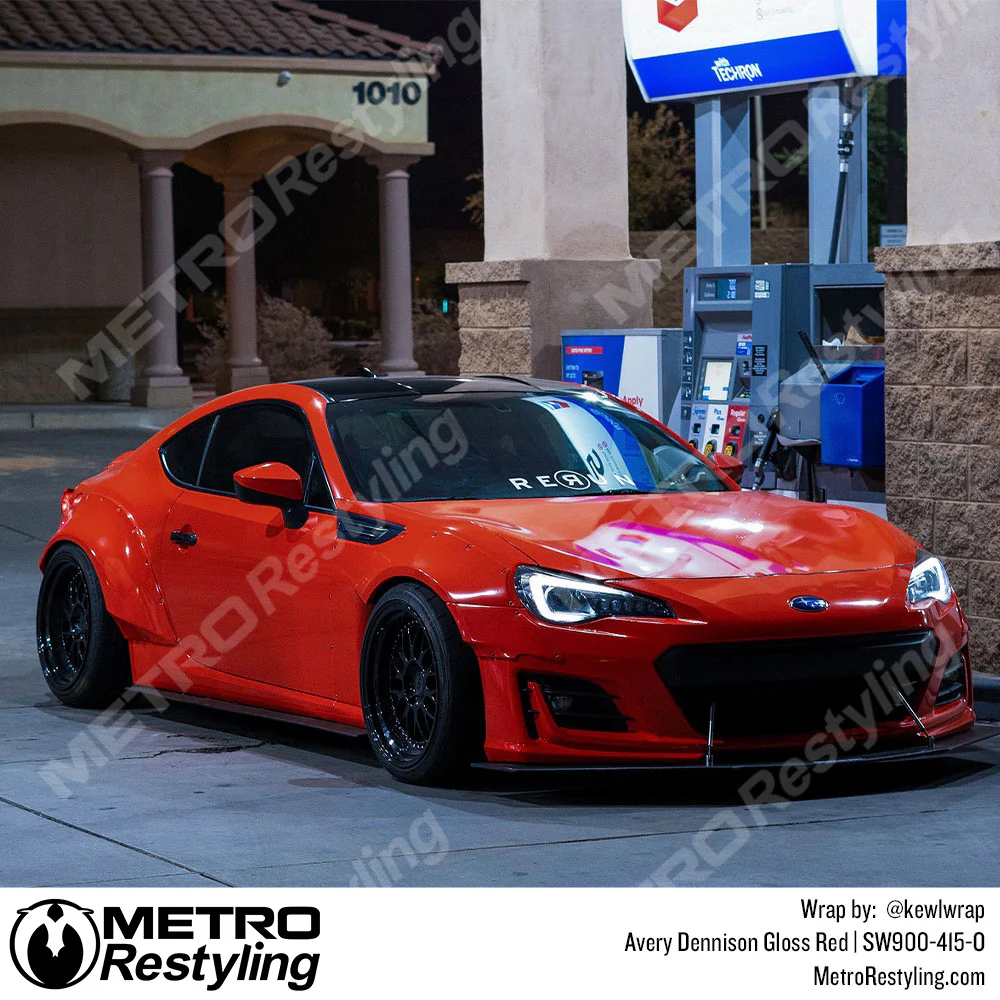 Avery Dennison SW900 Gloss Red Vinyl Wrap | SW900-415-O - Image 3