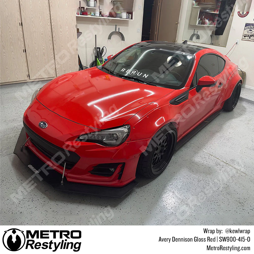 Avery Dennison SW900 Gloss Red Vinyl Wrap | SW900-415-O - Image 4