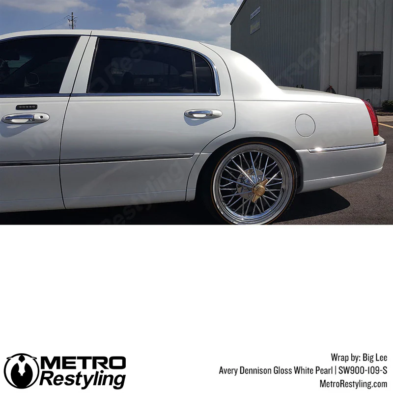 Avery Dennison SW900 Gloss White Pearl Vinyl Wrap | SW900-109-S - Image 8