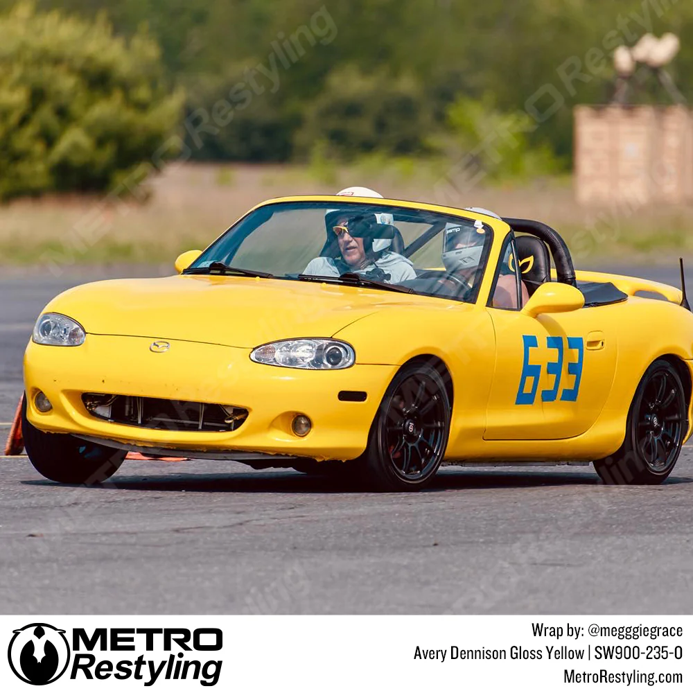 Avery Dennison SW900 Gloss Yellow Vinyl Wrap | SW900-235-O - Image 4