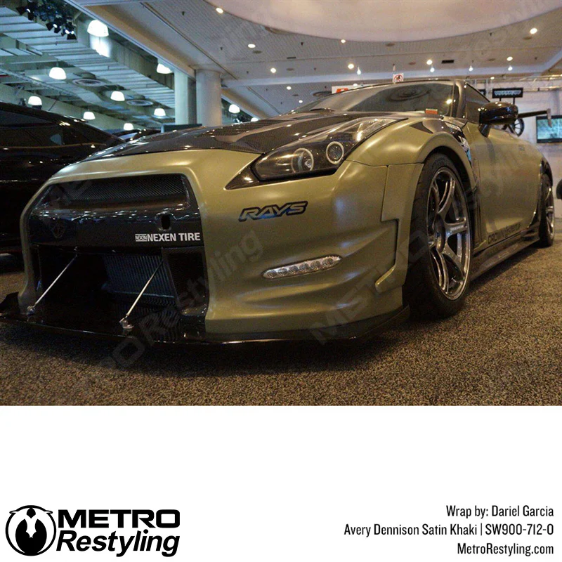 Avery Dennison SW900 Satin Khaki Green Vinyl Wrap | SW900-712-O - Image 12