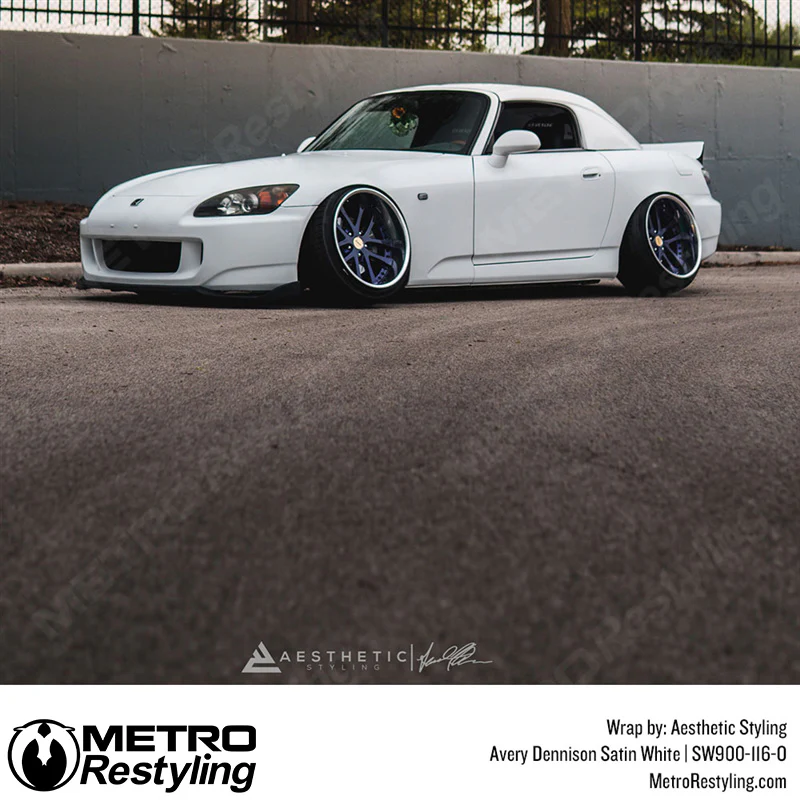 Avery Dennison SW900 Satin White Vinyl Wrap | SW900-116-O - Image 5