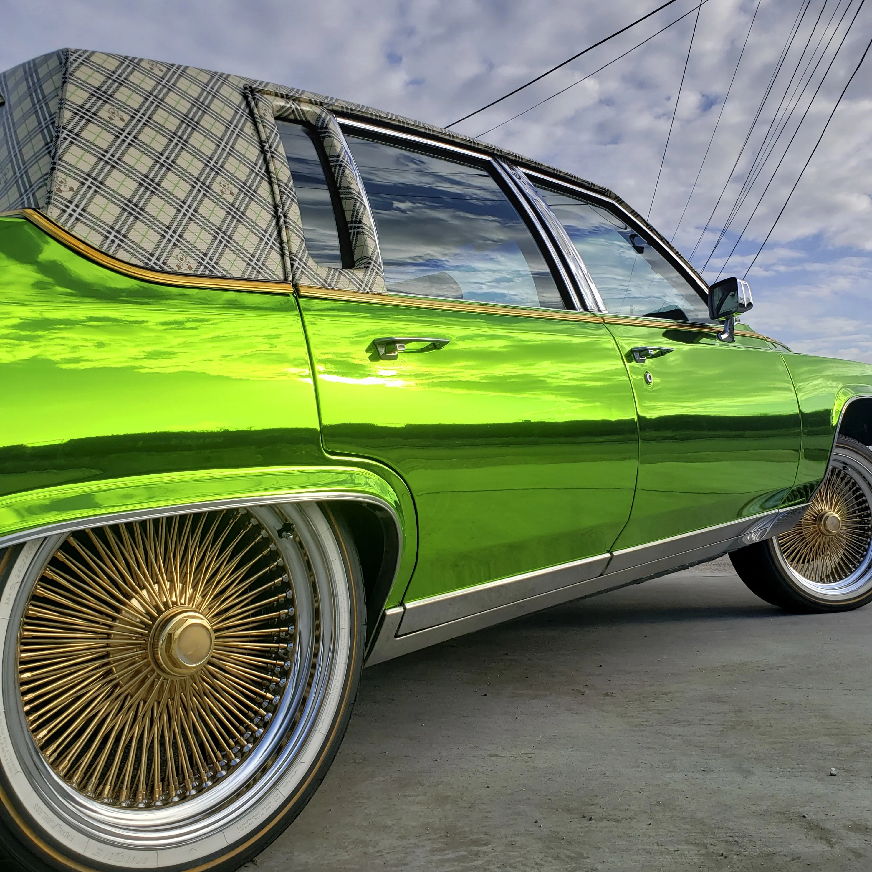 Hexis Gloss Lime Green Chrome Vinyl Wrap | HX30SCH14B - Image 7