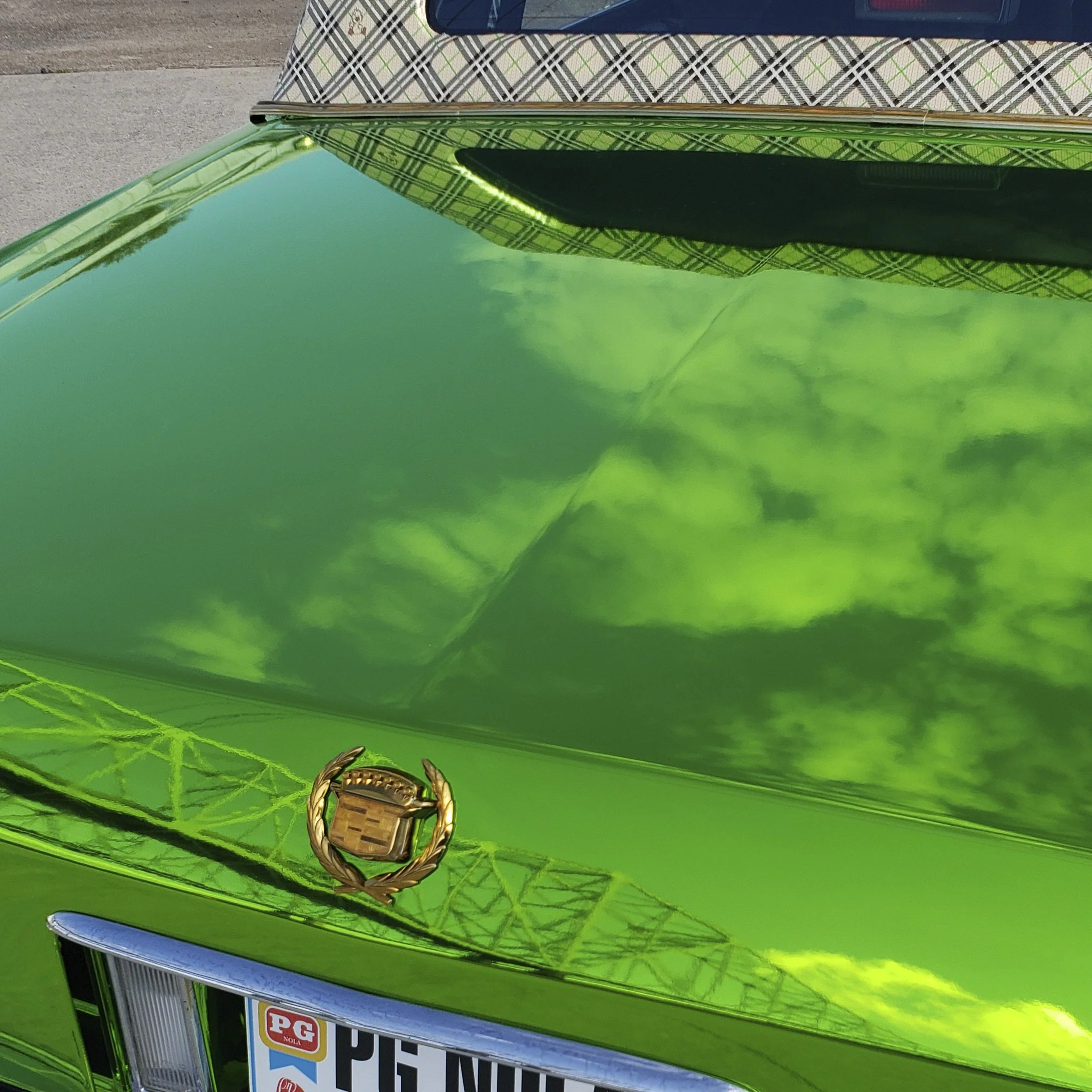 Hexis Gloss Lime Green Chrome Vinyl Wrap | HX30SCH14B - Image 8